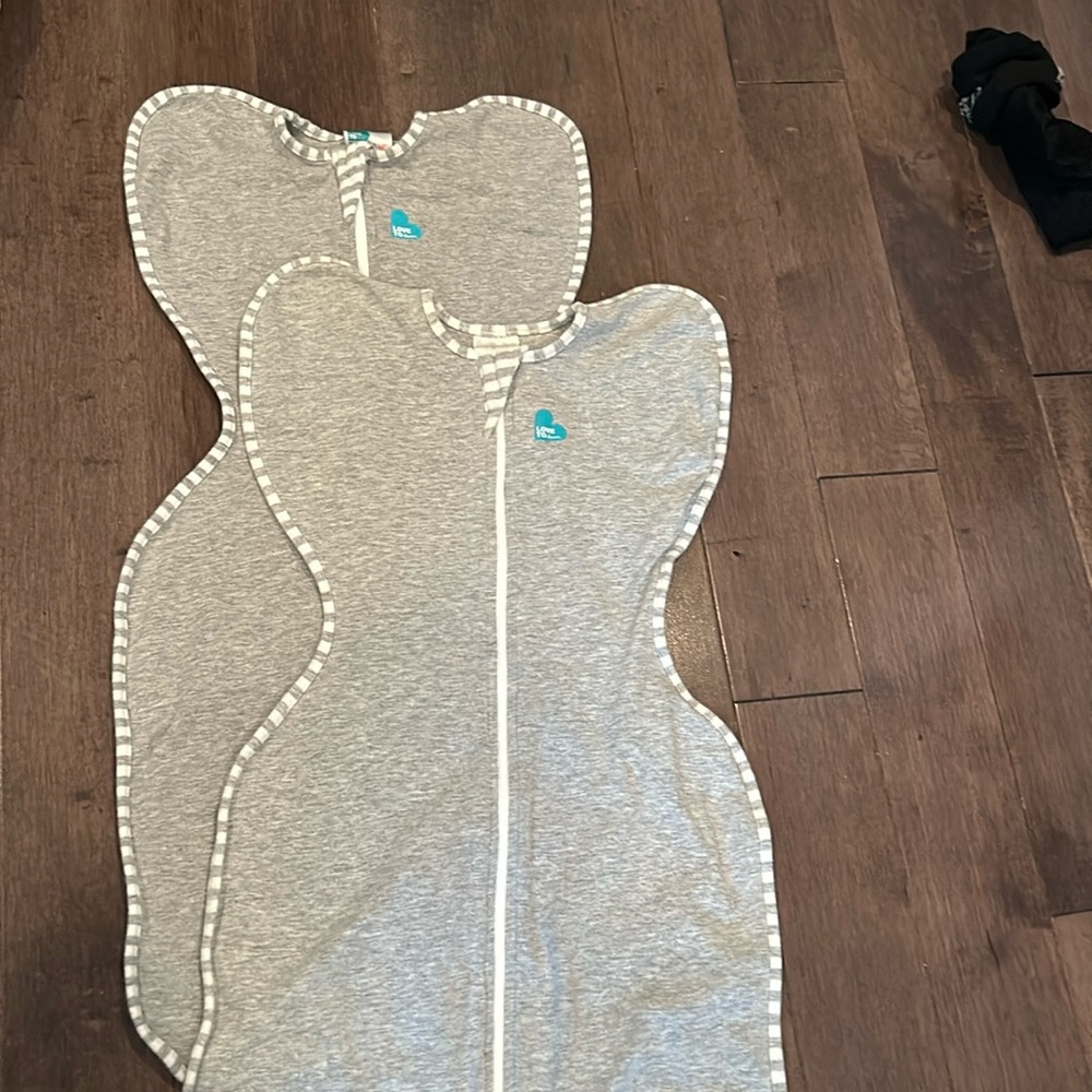 TWO Love to Dream Swaddle size Medium